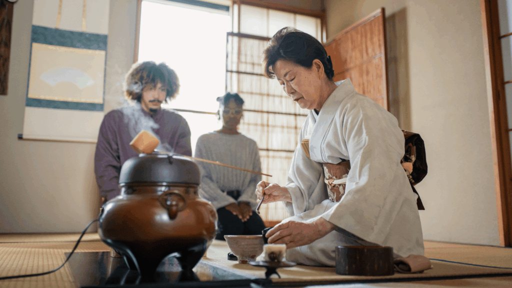 Cerimonia del tè in kimono a Kyoto